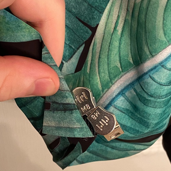 SOLD Amiri Banana Leaf Hooded Parka - Picture 6 of 9